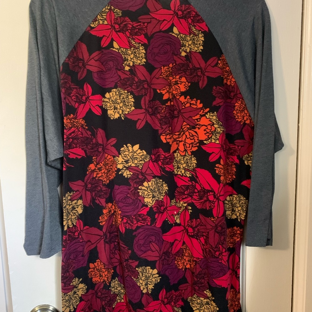 LulaRoe Randy 2XL - Picture 3 of 4